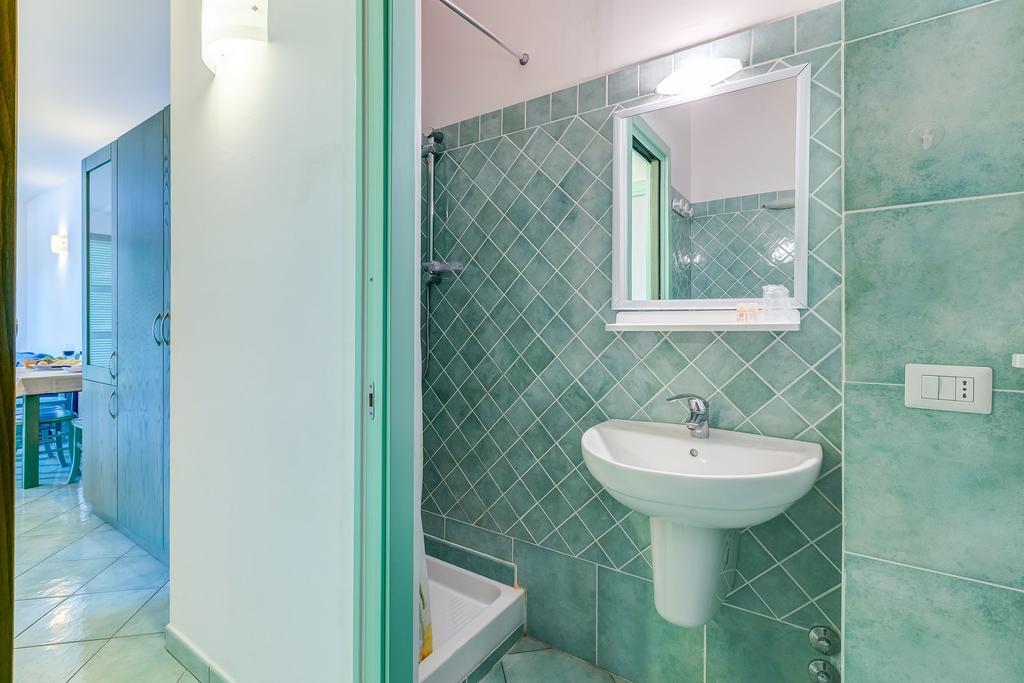 Terra Felice Aparthotel San Felice Circeo Buitenkant foto