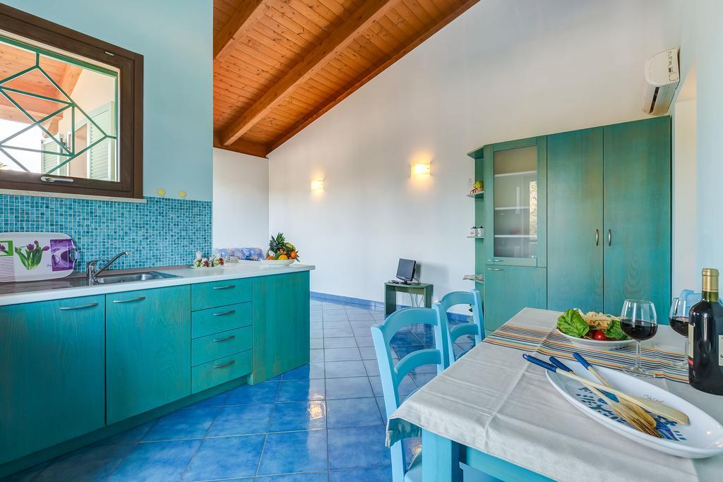 Terra Felice Aparthotel San Felice Circeo Buitenkant foto