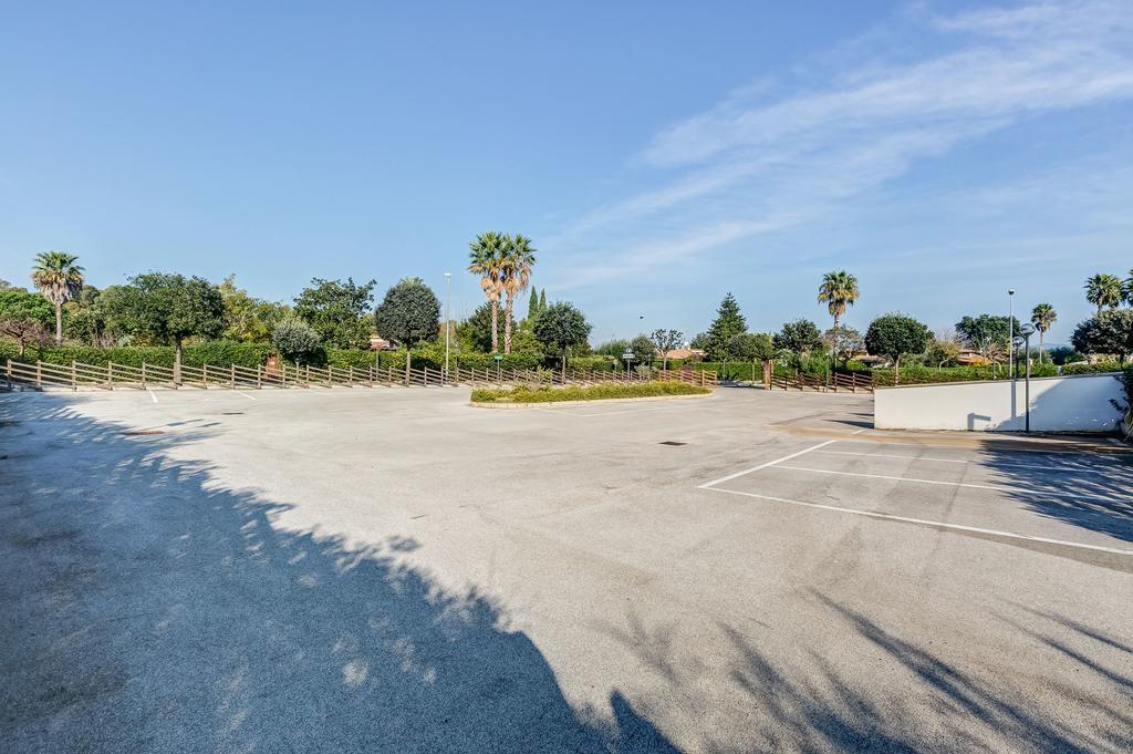 Terra Felice Aparthotel San Felice Circeo Buitenkant foto