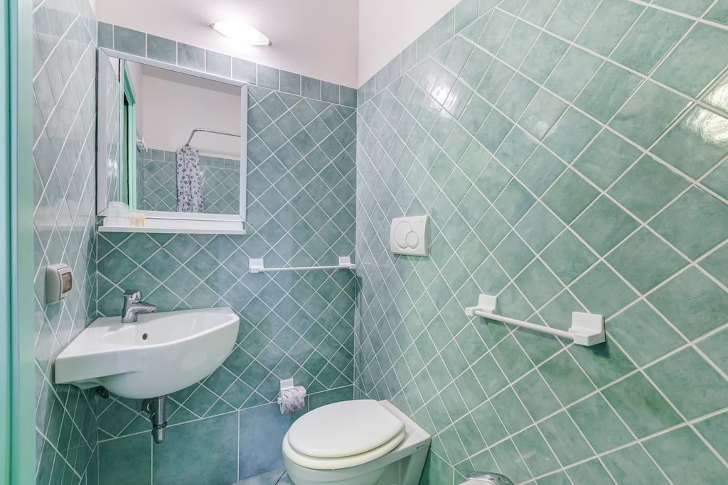 Terra Felice Aparthotel San Felice Circeo Kamer foto