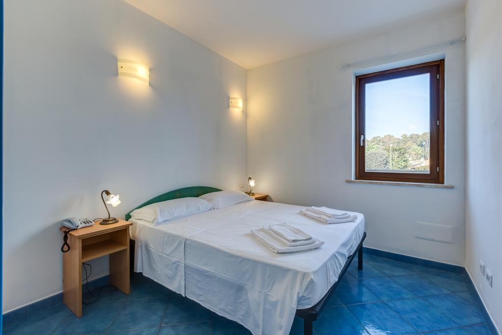 Terra Felice Aparthotel San Felice Circeo Kamer foto